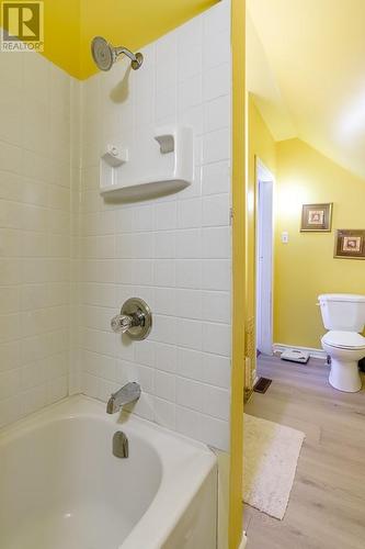 429 Fifth Street, Cornwall, ON - Indoor Photo Showing Bathroom