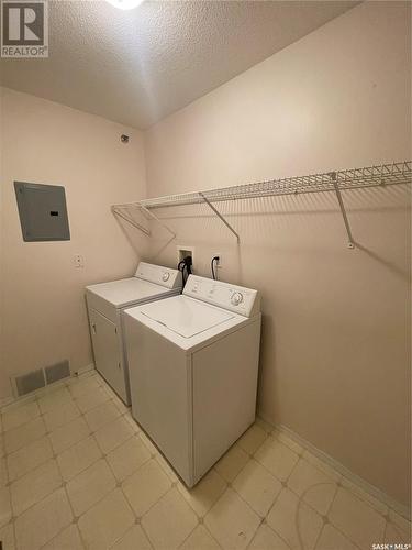 410 2203 Angus Street, Regina, SK - Indoor Photo Showing Laundry Room