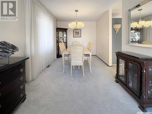 120 Hayes Drive, Swift Current, SK - Indoor Photo Showing Dining Room