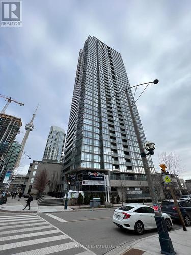 1911 - 15 Fort York Boulevard, Toronto, ON - Outdoor With Facade