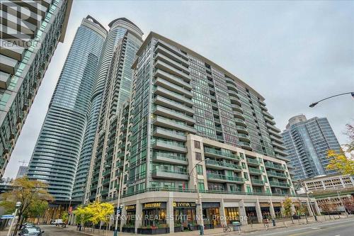 1615 - 25 Lower Simcoe Street, Toronto, ON - Outdoor With Balcony With Facade