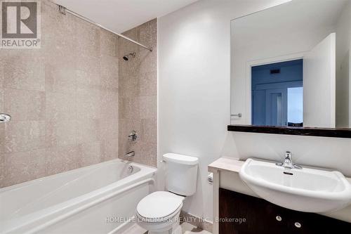 2110 - 208 Queens Quay W, Toronto, ON - Indoor Photo Showing Bathroom