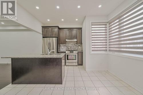 4 Gemma Place, Brampton, ON - Indoor Photo Showing Kitchen With Stainless Steel Kitchen With Upgraded Kitchen
