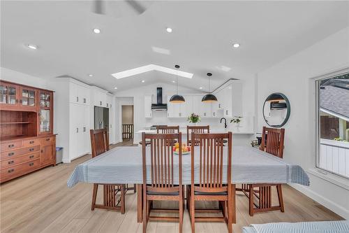 486 Winniett Street, Caledonia, ON - Indoor Photo Showing Dining Room