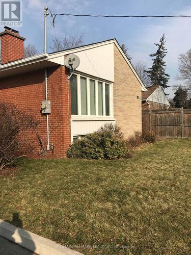 1491 Liveoak Drive, Mississauga, ON - Outdoor