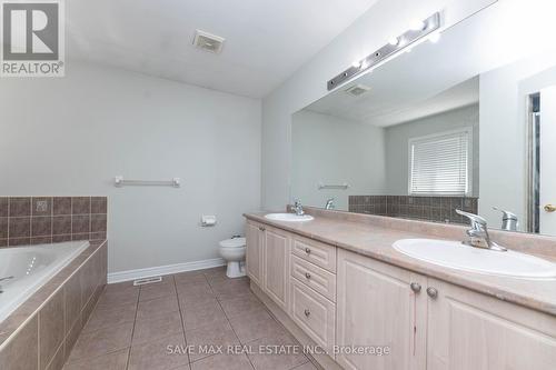 11 Arctic Willow Road, Brampton, ON - Indoor Photo Showing Bathroom