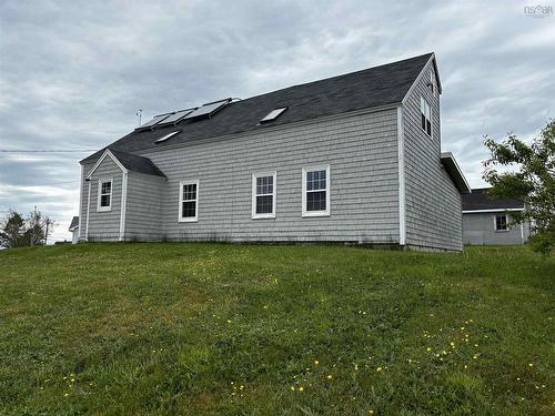 712 Highway 335, West Pubnico, NS 