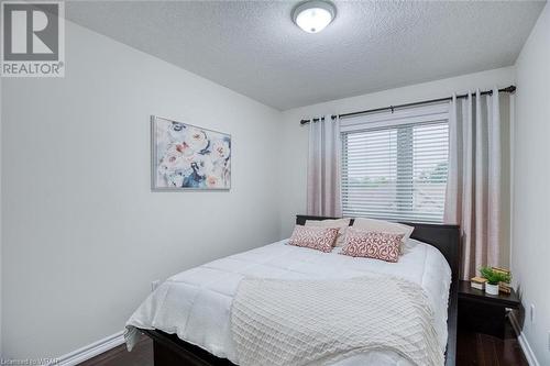 975 Strasburg Road Unit# 22B, Kitchener, ON - Indoor Photo Showing Bedroom