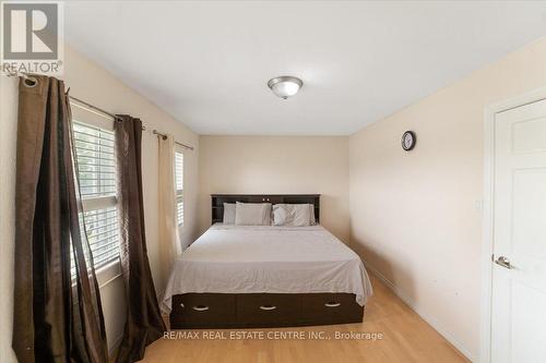 33 - 1020 Central Park Drive, Brampton, ON - Indoor Photo Showing Bedroom