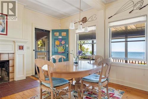 799 Edgemere Road, Fort Erie, ON - Indoor Photo Showing Dining Room