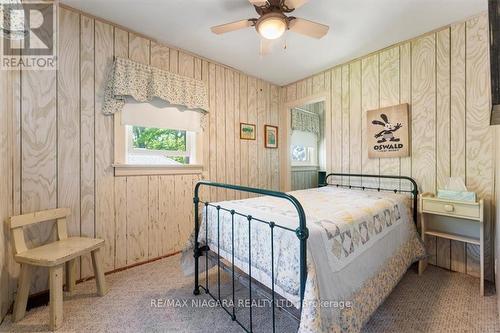 799 Edgemere Road, Fort Erie, ON - Indoor Photo Showing Bedroom