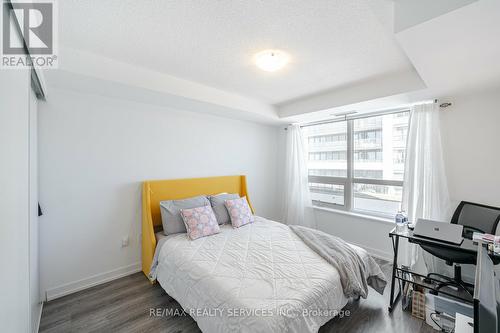 #806 - 1480 Bayly Street, Pickering, ON - Indoor Photo Showing Bedroom