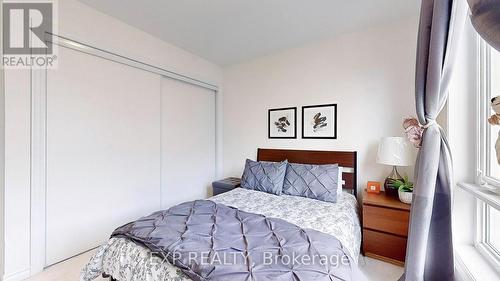 19 Massachusetts Lane, Markham, ON - Indoor Photo Showing Bedroom