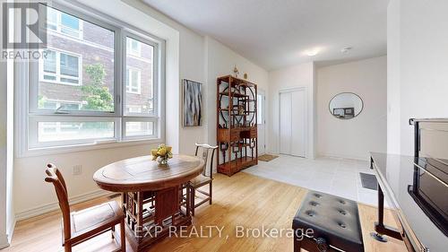 19 Massachusetts Lane, Markham, ON - Indoor Photo Showing Dining Room