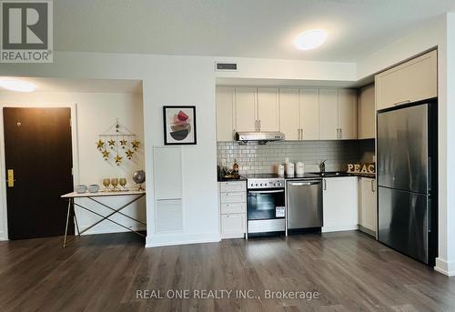 510W - 268 Buchanan Drive, Markham (Unionville), ON - Indoor Photo Showing Kitchen