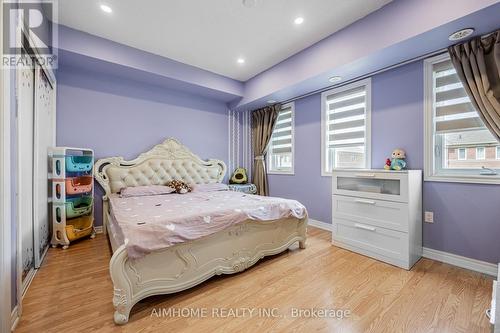 5 Dearie Lane, Markham, ON - Indoor Photo Showing Bedroom
