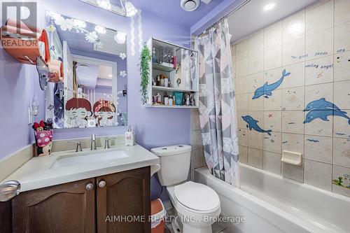 5 Dearie Lane, Markham, ON - Indoor Photo Showing Bathroom