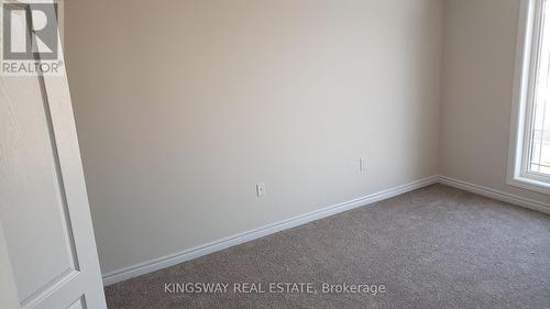 4 Cosbury Lane, Caledon, ON - Indoor Photo Showing Other Room