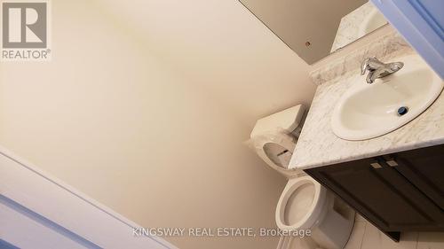 4 Cosbury Lane, Caledon, ON -  Photo Showing Bathroom