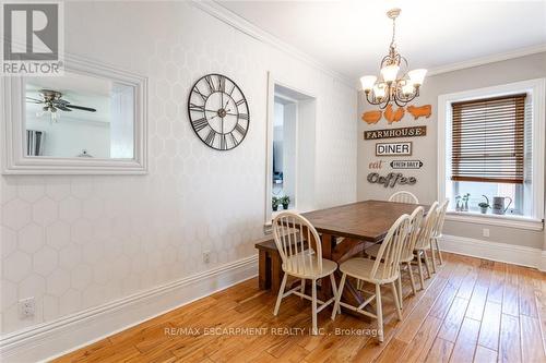 1539 Brock Road, Hamilton, ON - Indoor Photo Showing Dining Room