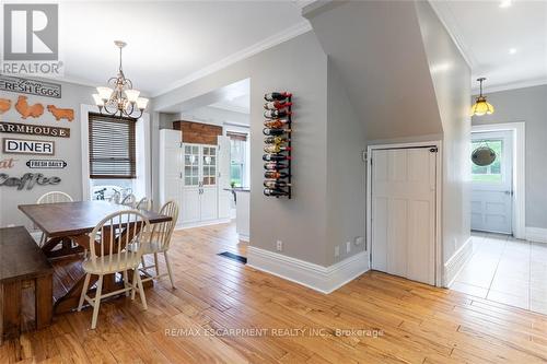 1539 Brock Road, Hamilton, ON - Indoor Photo Showing Dining Room