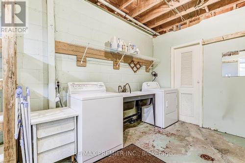 1 Gram Street, Vaughan (Maple), ON - Indoor Photo Showing Laundry Room