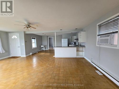 Suite 1 - 133 Wellington Main Street, Prince Edward County, ON - Indoor Photo Showing Kitchen