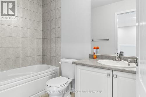 246 Esther Crescent, Thorold, ON - Indoor Photo Showing Bathroom