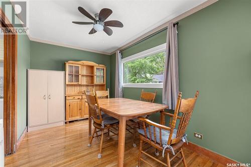 1116 3Rd Avenue Nw, Moose Jaw, SK - Indoor Photo Showing Dining Room