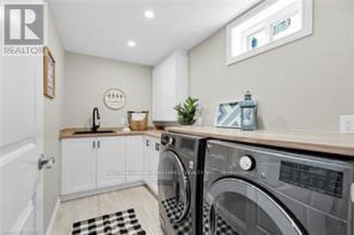 123 Kimberley Avenue, London, ON - Indoor Photo Showing Laundry Room