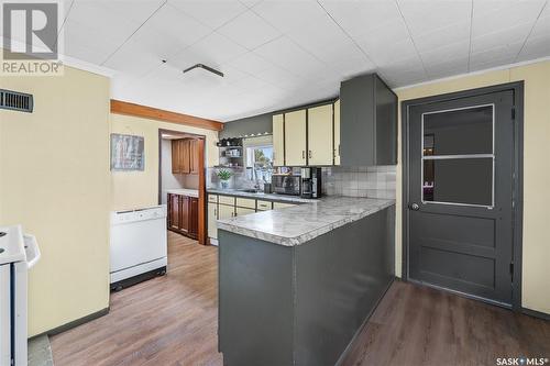 212 Main Street, Rouleau, SK - Indoor Photo Showing Kitchen