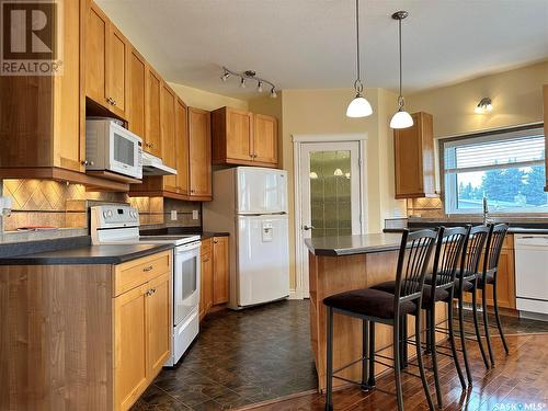 727 12Th Street, Humboldt, SK - Indoor Photo Showing Kitchen