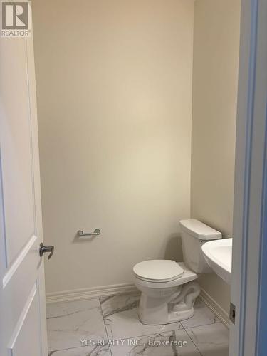 25 Unwind Crescent, Brampton, ON - Indoor Photo Showing Bathroom
