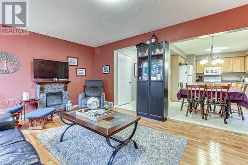 864 Marigold Street, London, ON - Indoor Photo Showing Living Room With Fireplace