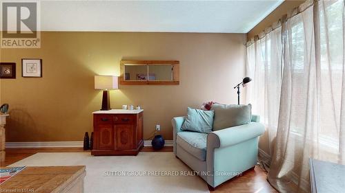 71 Southcott Court, London, ON - Indoor