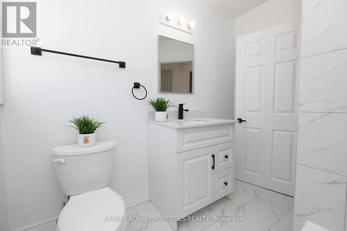 106 Whites Road, Quinte West, ON - Indoor Photo Showing Bathroom