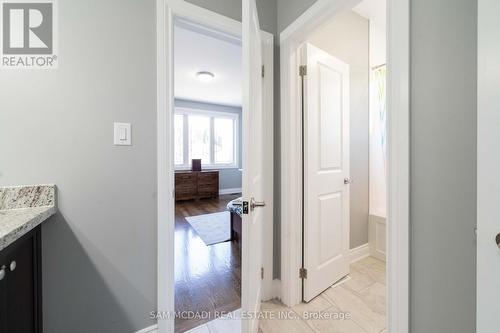 1029 Haig Boulevard, Mississauga, ON - Indoor Photo Showing Other Room