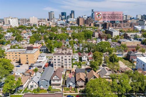 499 Maryland Street, Winnipeg, MB - Outdoor With View