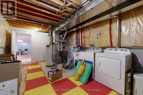 500 Bur Oak Avenue, Markham, ON - Indoor Photo Showing Laundry Room