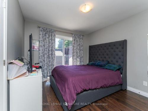 954 Ritson Rd S, Oshawa, ON - Indoor Photo Showing Bedroom