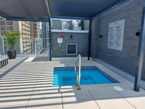 Autre - 201-1211 Rue Drummond, Montréal (Ville-Marie), QC - Outdoor With In Ground Pool