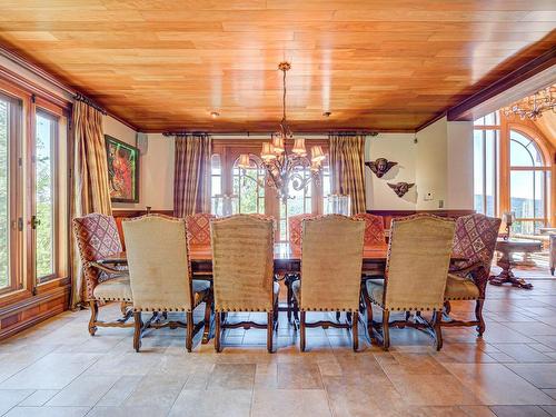 Dining room - 1054 Ch. Thomas-Maher, Lac-Saint-Joseph, QC - Indoor Photo Showing Dining Room