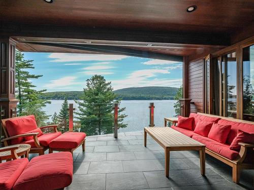 Balcony - 1054 Ch. Thomas-Maher, Lac-Saint-Joseph, QC - Outdoor With Body Of Water With Exterior