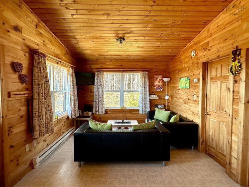 34 Eagle Valley Road, Upper Fox Island, NS 