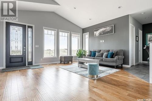 11 Peace Place, Dundurn Rm No. 314, SK - Indoor Photo Showing Living Room