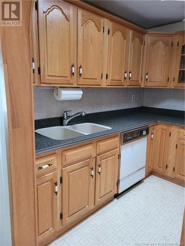 129 Helen Street, Woodstock, NB - Indoor Photo Showing Kitchen With Double Sink