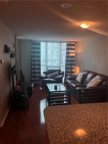 16 Yonge Street|Unit #1704, Toronto, ON - Indoor Photo Showing Living Room