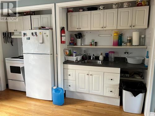 7 Bennett Terrace, Baie Verte, NL - Indoor Photo Showing Kitchen