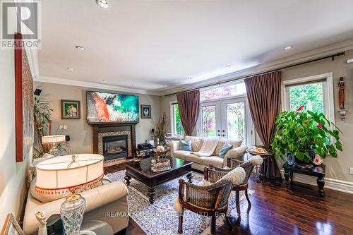 3 Marbrook Street, Richmond Hill, ON - Indoor Photo Showing Living Room With Fireplace