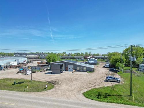 323 Park Avenue E, Brandon, MB 